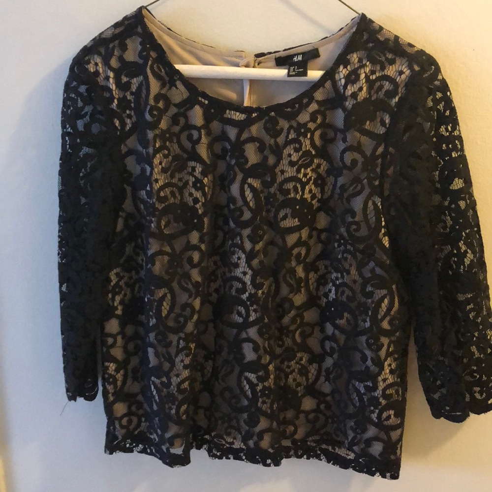 Lace long sleeved top